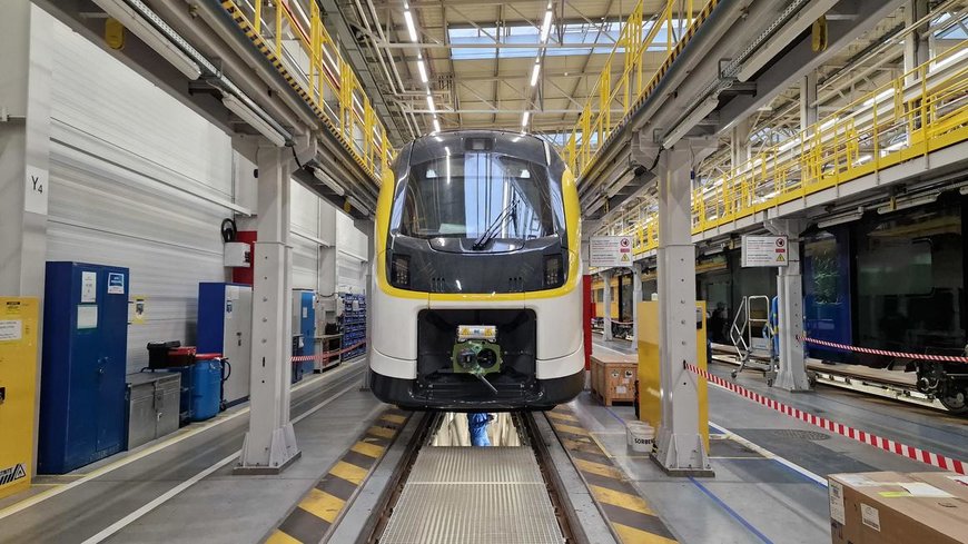 First Coradia Max high-capacity regional train produced by Alstom's Chorzów plant has left for Germany